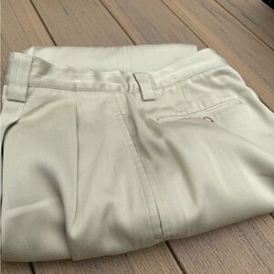 Tommy Bahama Cream Relax Classic Style Size 34 100% Silk